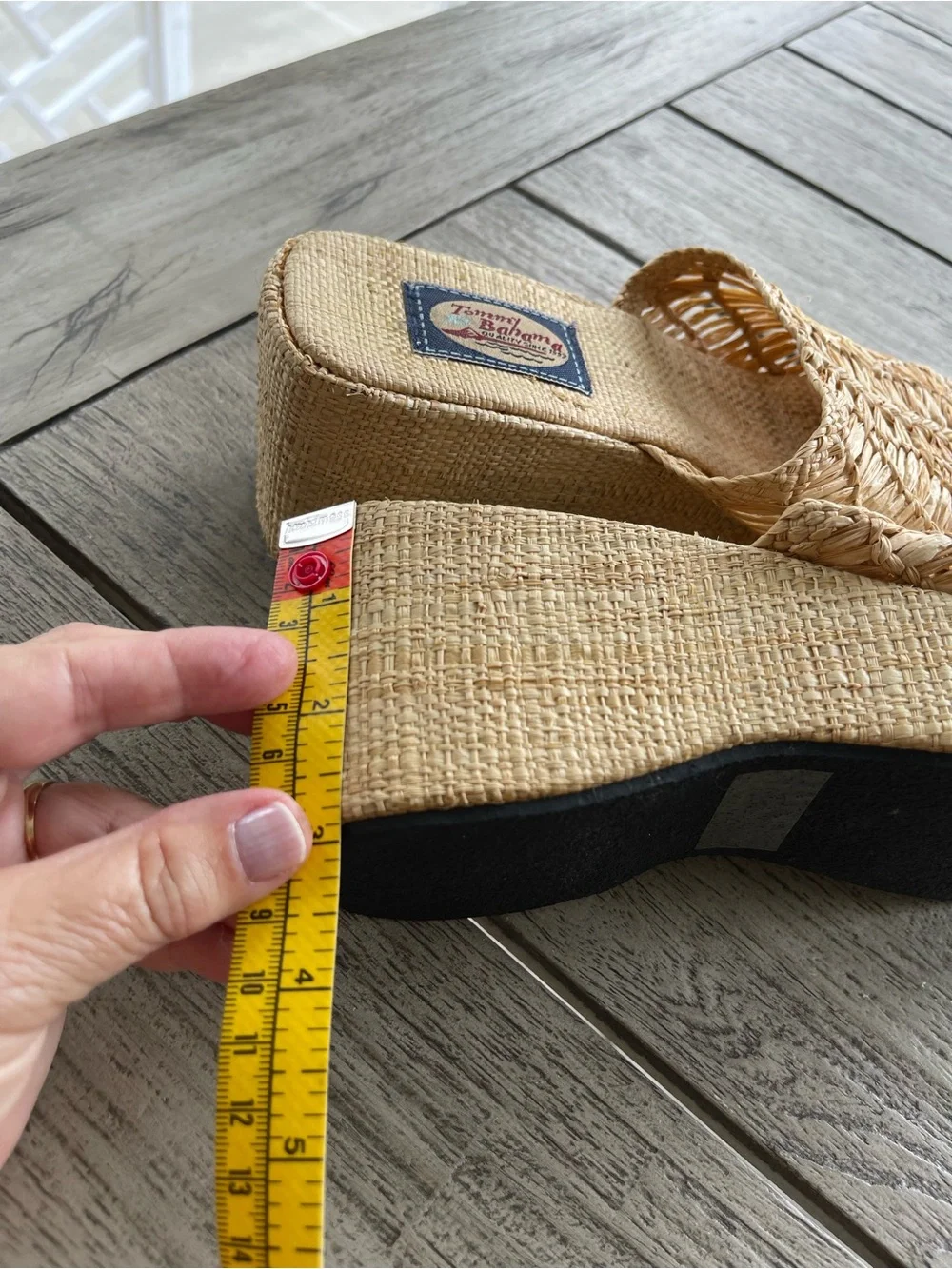 Tommy Bahama Pineapple Wedge Woven Platform Slide Sandals in Natural Size 8
